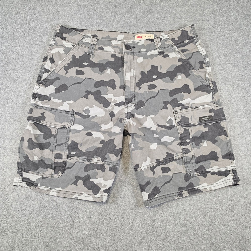 Wrangler Mens Relaxed Fit Cargo Shorts Grey Camo Size 36 112353069 Camouflage